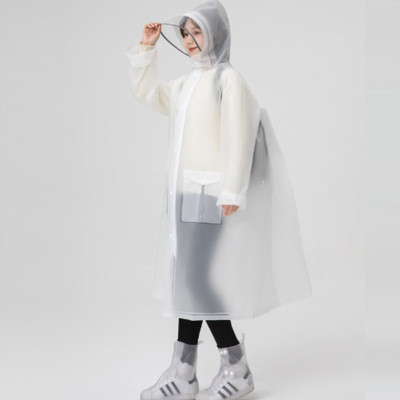 Fashionable adult waterproof raincoat is a must-have for travel