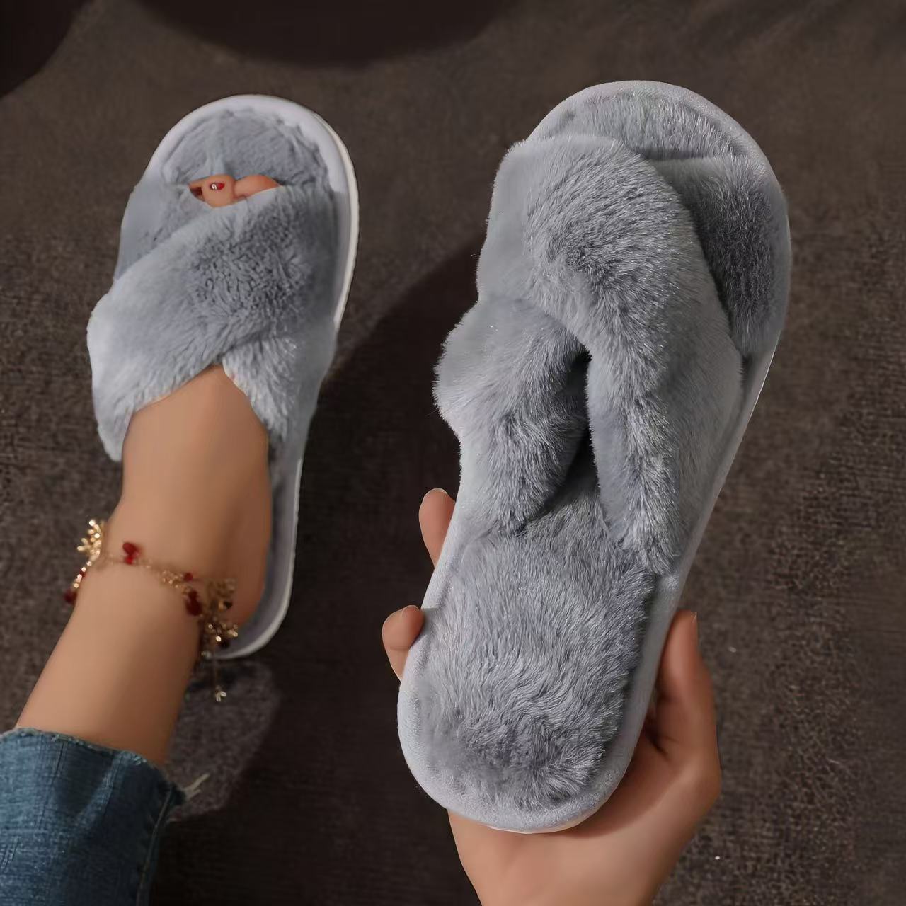 Casual Fluffy Slippers Women Home Flats Elegant Designer Shoes Girls 2024 Fashion Cotton Open Toe Platform Slides House
