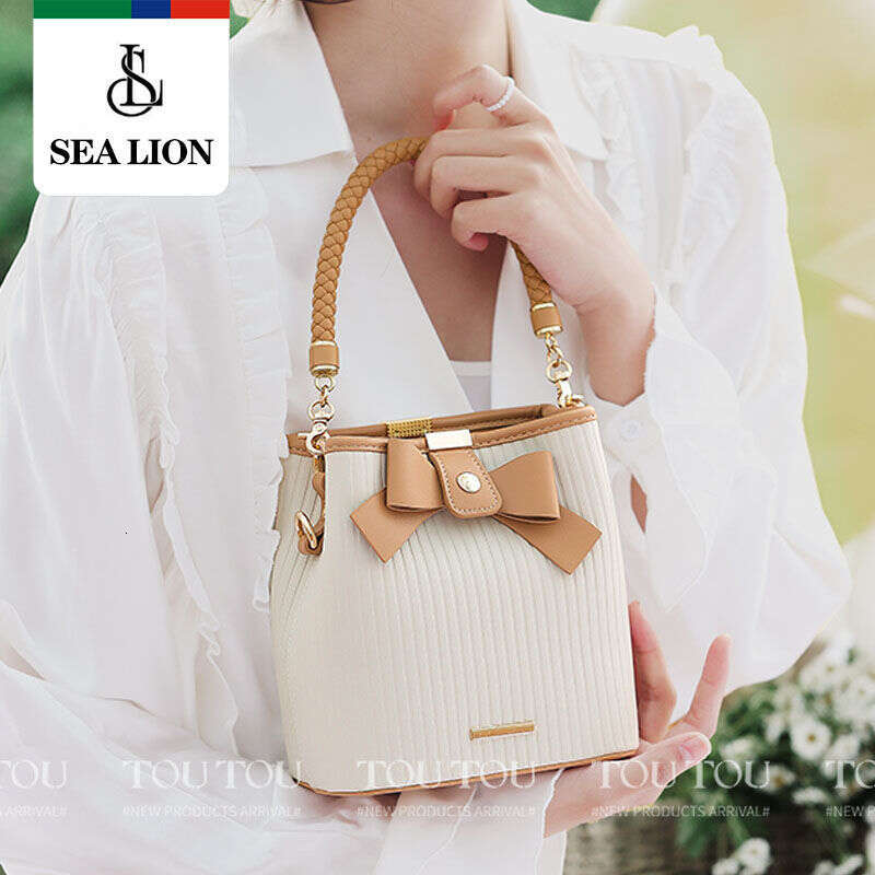 SEA LION handbag women's 2023 new pleated hand-held shoulder crossbody large capacity bucket bag trend