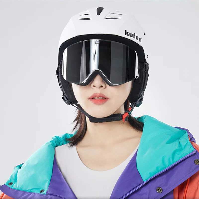 100% UV400 magnetic anti fog lens protection anti fog skiing goggles suitable for mens and womens skiing goggles winter sports goggles CL241010