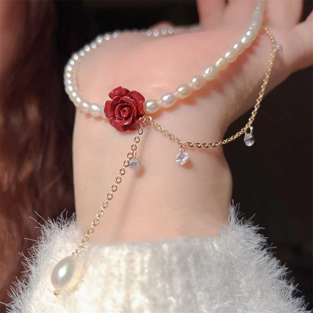 Red Rose Flower Crystal Pearl Necklace Exquisite Design Double Layer Rhinestone Clavicle Chain Chram Jewelry AccessoriesX241009