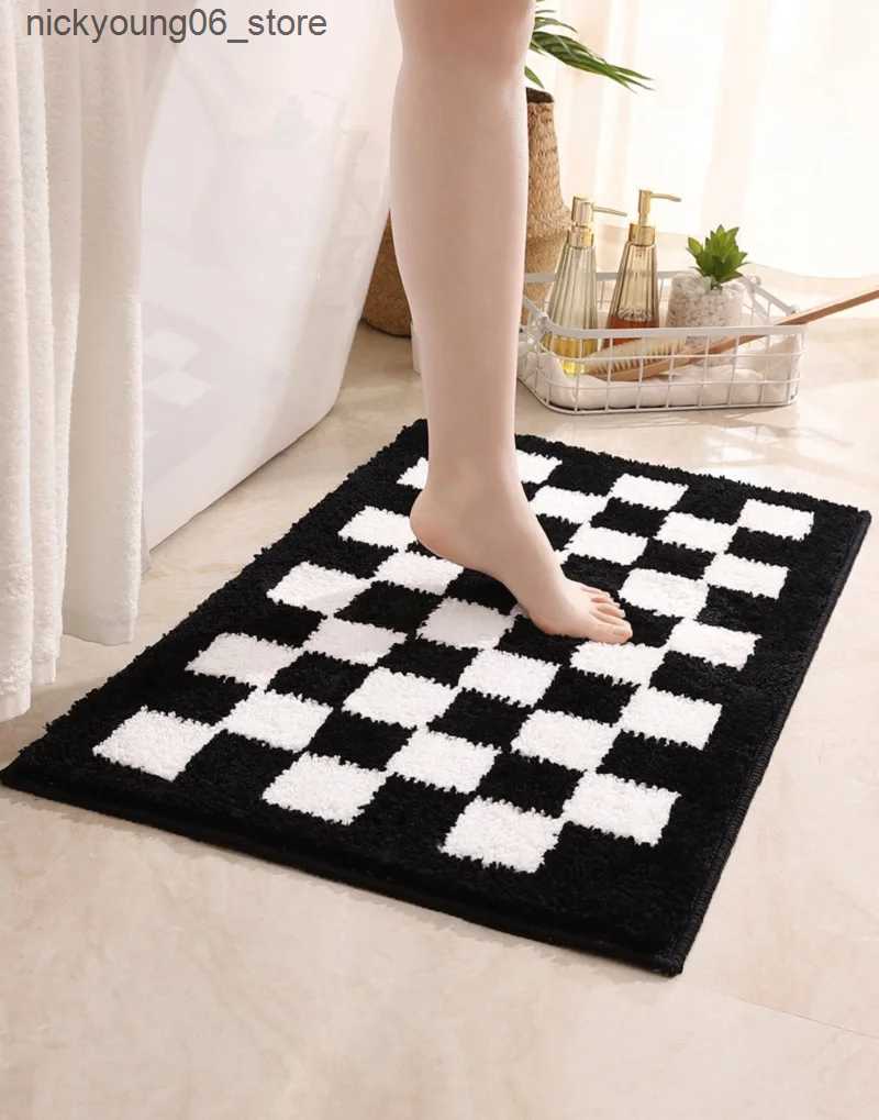 Non-Slip Bath Mats Inyahome Black and White Checkered Bath Mat Plush Microfiber Absorbent Bathroom Rugs Luxury Machine Washable Indoor Doormat Rugs L2