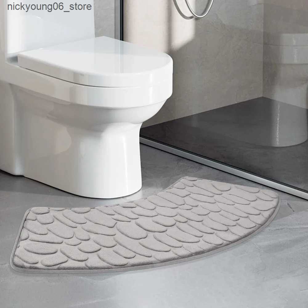 Non-Slip Bath Mats Bathroom Mat Curve Foot Mat Pebble Em Carpet Curved Bath Mats Non-slip Absorbent Bathroom Floor Toilet Mats Curved ShowerMat L24091