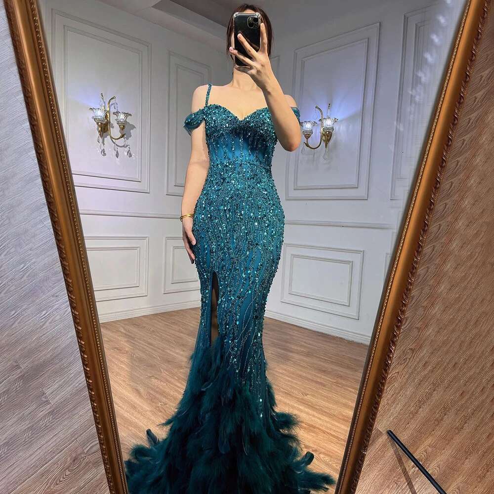 Serene Hill Green Mermaid Sexy High Split Off Shoulder Evening Dresses Feather Beaded Gowns Long 2024 For Women Party GLA71650A