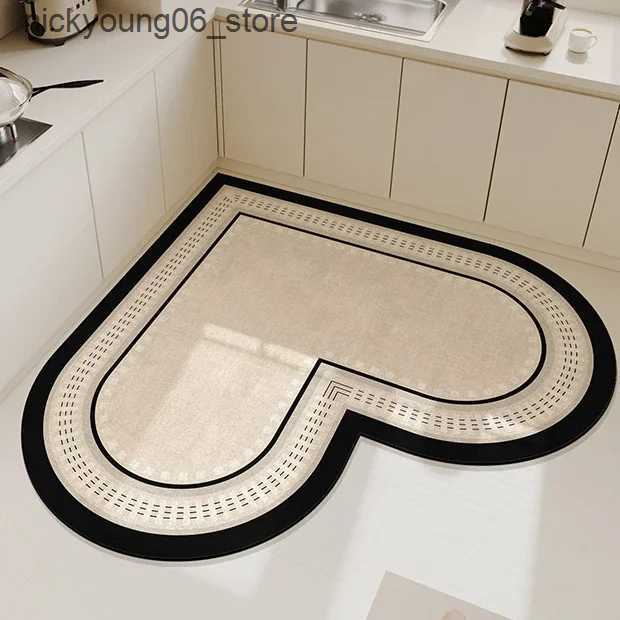Non-Slip Bath Mats Heart Shaped Kitchen Floor Mat Diatomaceous Mud Absorbent Foot Mat Self-cleaning Mat Anti Slip and Oil Resistant Special Carpet L24
