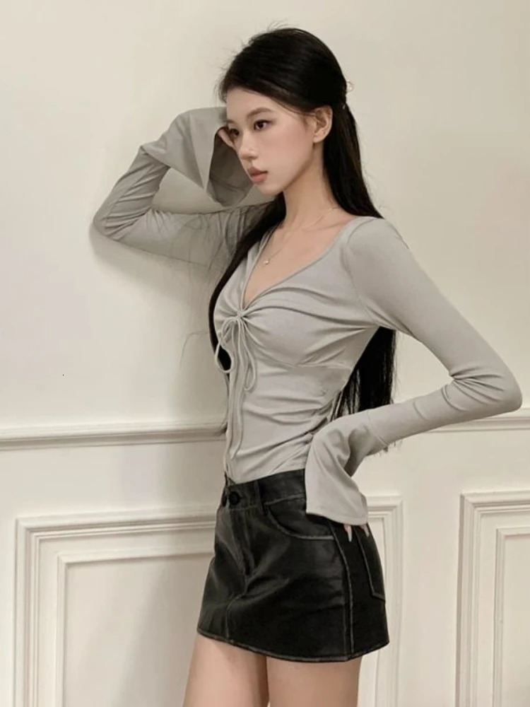 Y2k T-Shirts Women Flare Sleeve Slim Chic Spring High Street sweet American Style Harajuku College Tops Tees Retro All-match 241010