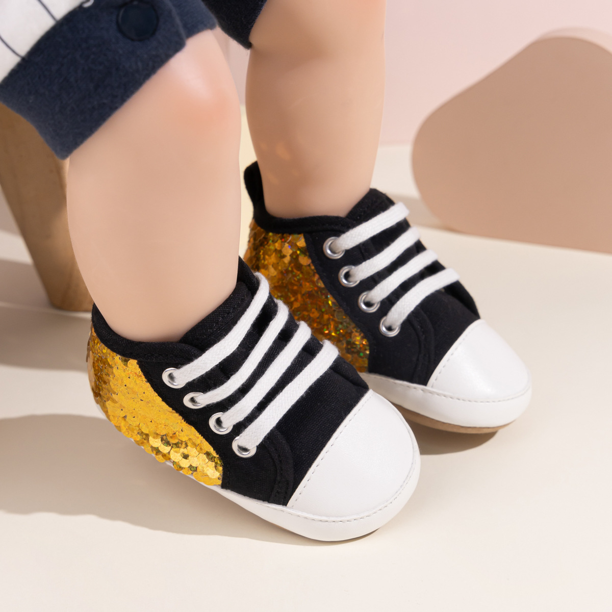 Fashion Sequin Baby Sneakers High Top Anti Slip Soft Soled Infant Boy Girl Shoes Happysteps Toddler Rubber Comfortable Casual Shoes