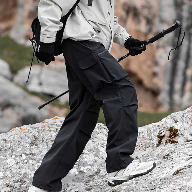 2024 Autumn New Large Pocket Loose Casual Mens Wear Anti Static Outdoor Waterproof Solid Color Mens Wear JLiz80621 W241009