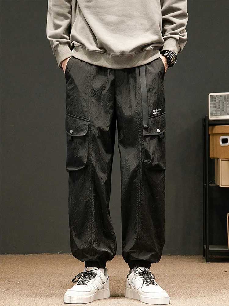 Mens Simple Solid Color Quick Drying Versatile Multi Pocket Drawstring Handcart Fashionable and Comfortable Work Handcart W241009