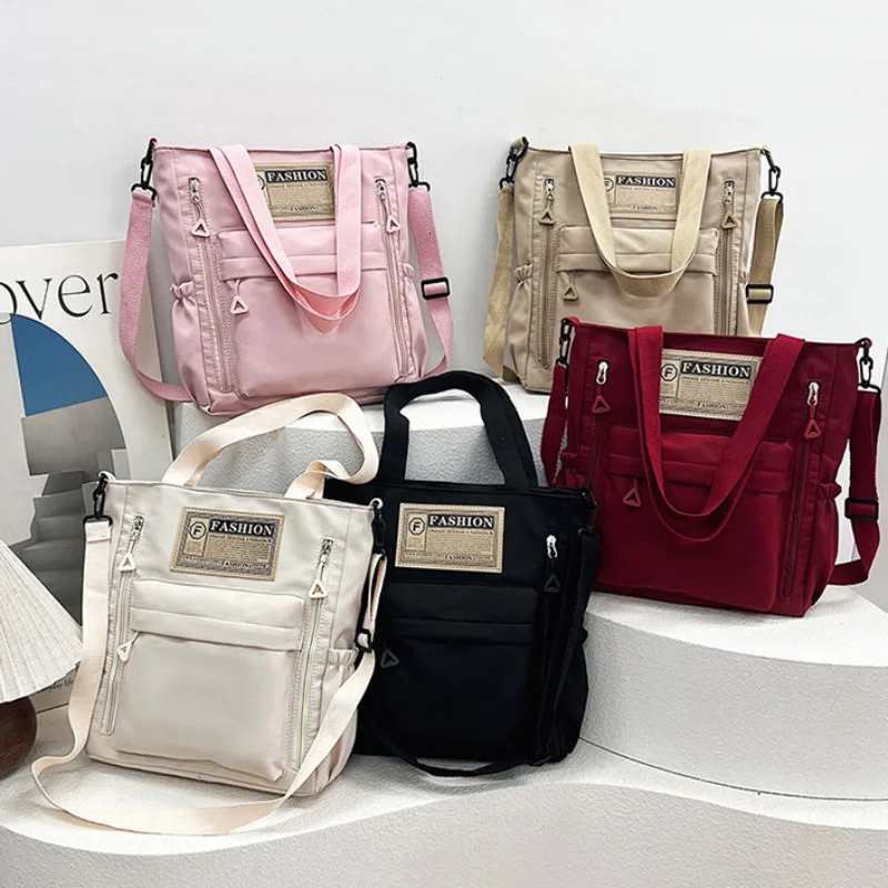 Latest female teenage shoulder bag Korean contrasting color handbag fashionable nylon Korean cross body shopping bag 241008