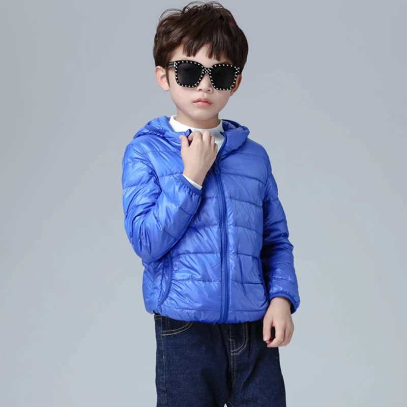 Down Coat 2024 New Duck Feather Fillers Ultra Light Boys Hooded Down Jacket Childrens Autumn and Winter Coat H241010