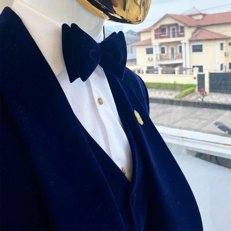 3 Pcs Wedding Tuxedo For Groom Slim Fit Men Suits Male Velvet Smoking Fashion Jacket With Pants Waistcoat 2024