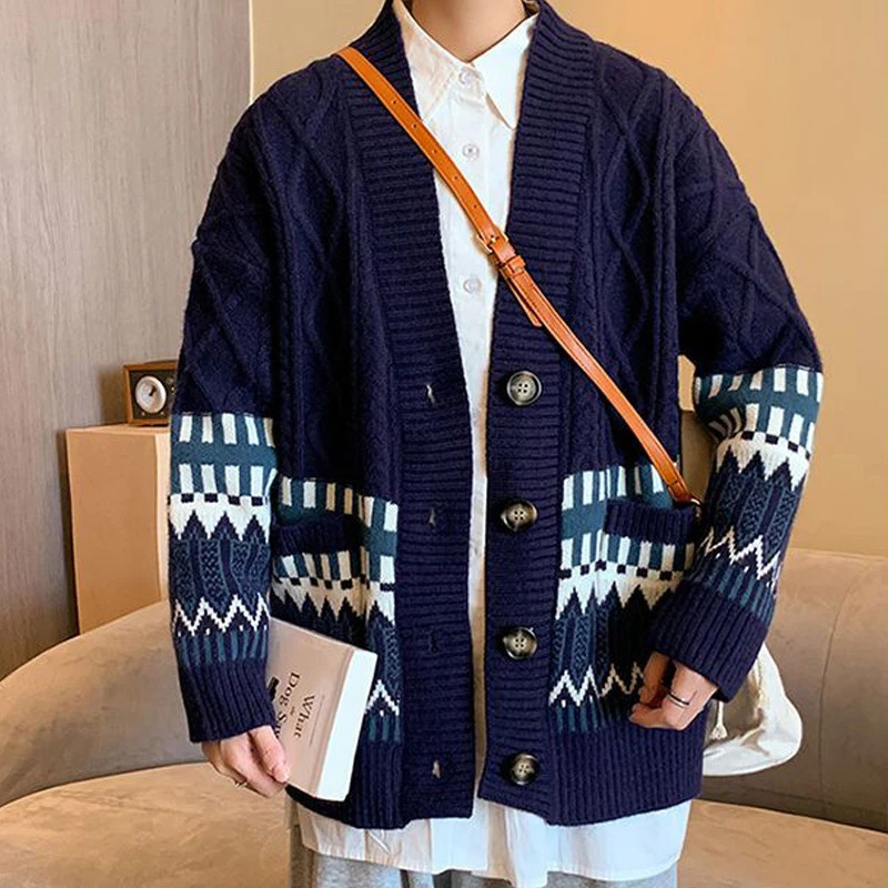 Mens fashion contrast color casual streetwear single chest sweater cardigan Y2K youth V-neck long sleeved oversized knitted top 241007