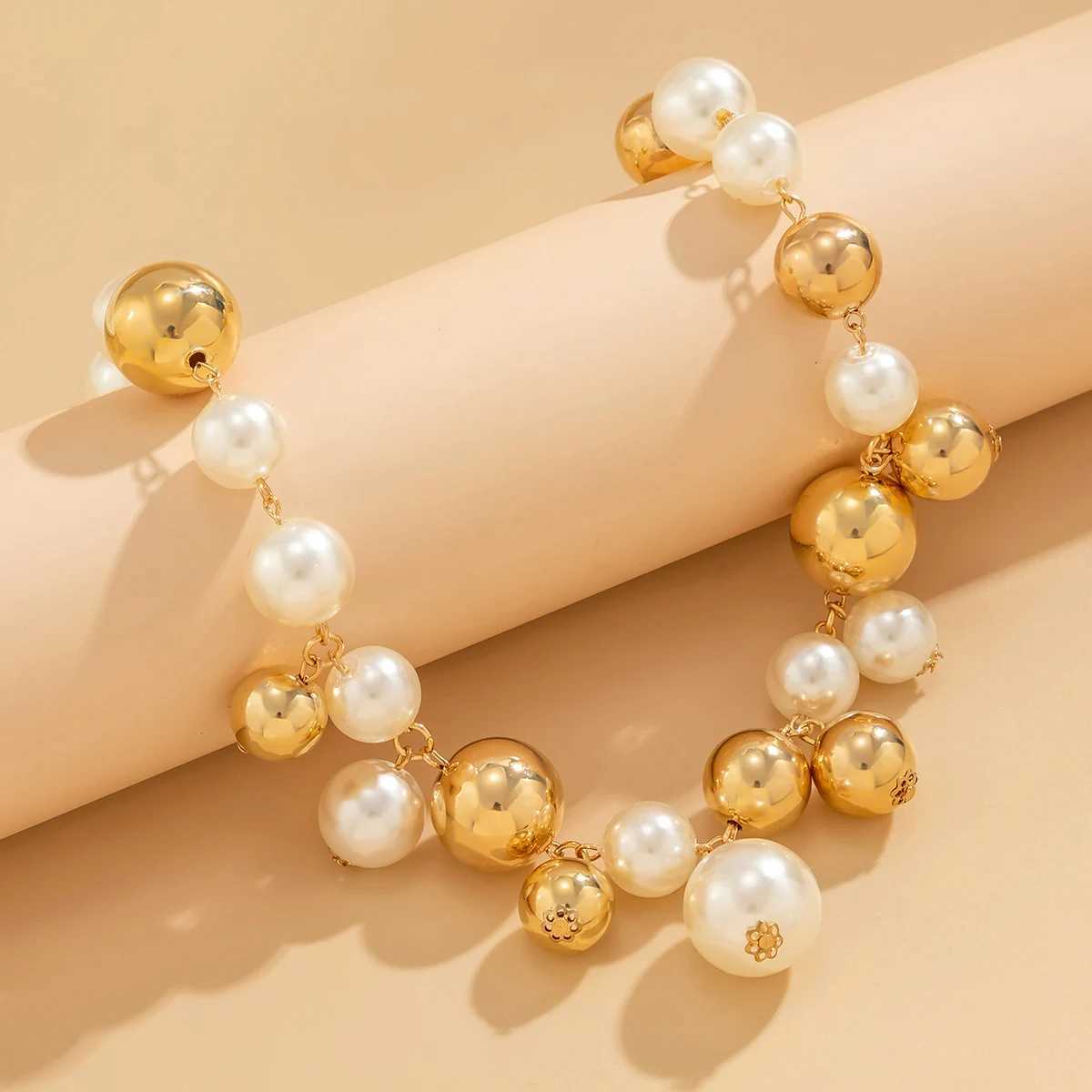 IngeSight.Z Fashion Irregular CCB Big Ball Bead Chain Short Necklace Elegant Imitation Pearl Pendant Choker Womens Neck JewelryX241009