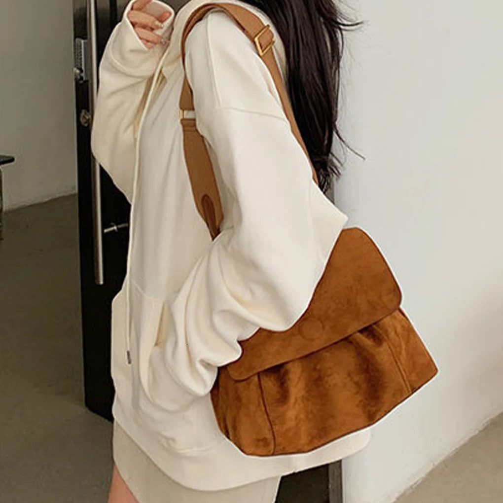 Retro autumn frosted brown suede shoulder cross body bag womens large capacity handbag handbag 241008