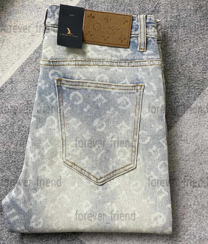 Men's Jeans designer Denim Mens Designer Jean Straight Leg Printing Zipper Hip Hop Bikers Motorcycle True Gothic Holes Wide Trousers High Quality L Brand XTTT