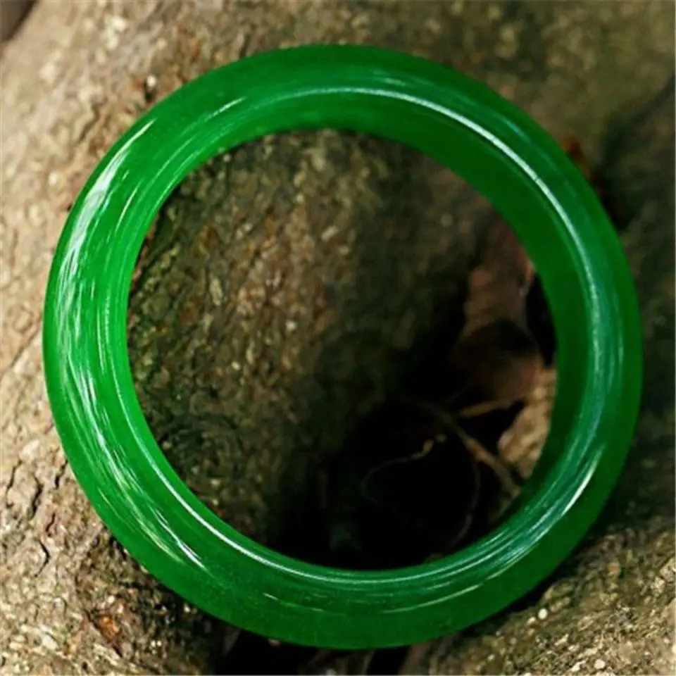 Real Jade Bracelet Natural Myanmar Jade 54mm-63mm Ice Green Bracelet Elegant Princess Bracelet Light Gift for Women 240929