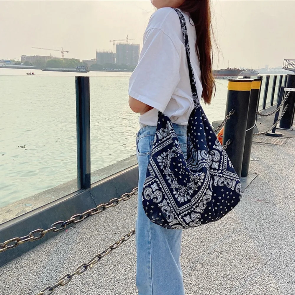 Ethnic style shoulder bag printed canvas handbag with zipper womens fashion large capacity shopping bag travel storage bag 241008