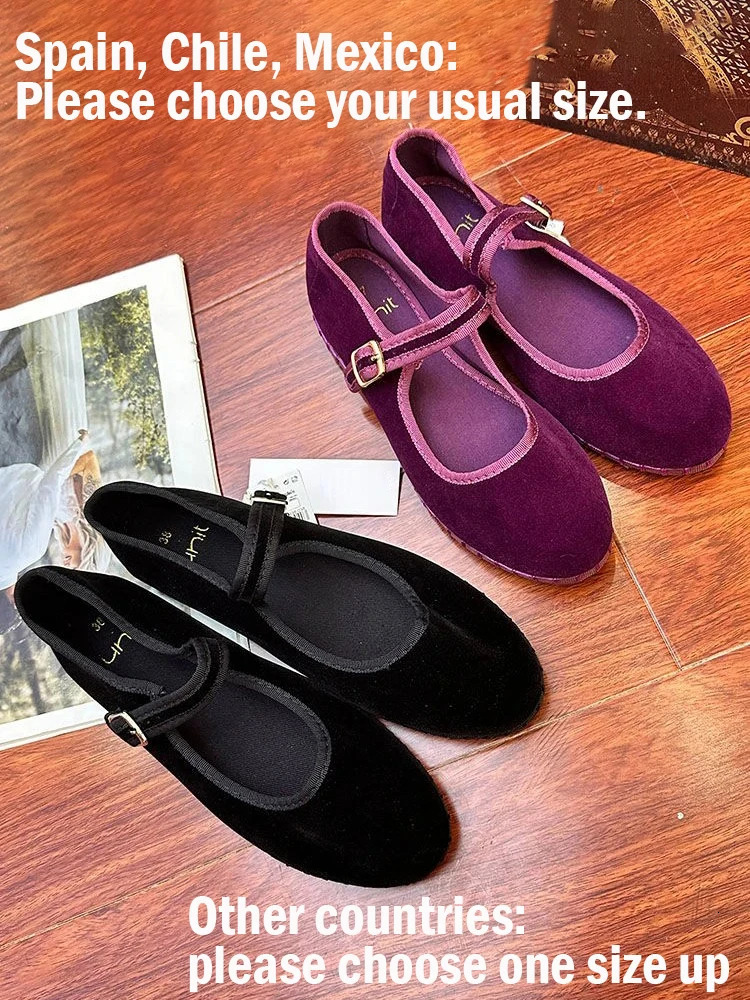 Hand sewn Mary Janes shoes for women trend velvet elegant ballet flat shoes for spring and autumn casual buckle strap canvas coat 241007