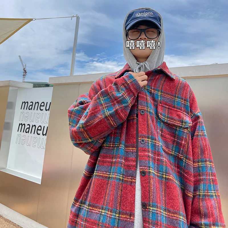 Thick Plaid Woolen Coat Men Warm Oversized Retro Thickened Woolen Jacket Mens Streetwear Korean Loose Short Woolen Coat Men LX241010