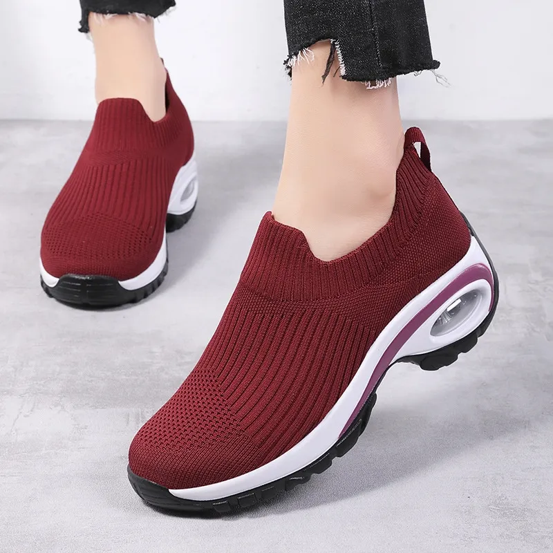Women Summer New Breathable Fly Weave Mesh High Elastic Soc Casual Cloth Shoes Red