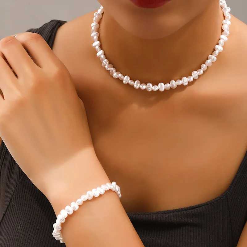 Baroque Pearl Necklace for Women Simple Fashion Collarbone Chain White Choker Necklaces Designer Wedding Jewelry WholesaleX241009
