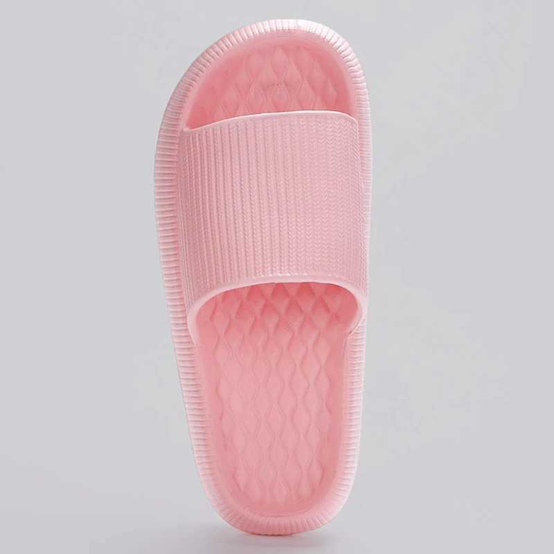 Eva Thick Platform Cloud Slippers Women Soft Sole Pillow Slides 2024 Summer Beach Sandals Woman N Slip Bathroom Home ShoesXJ250207