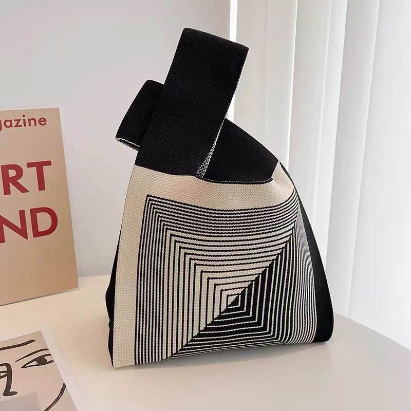 make up bag Women's Casual Knitted Tote Bag - Japanese-Korean Style
