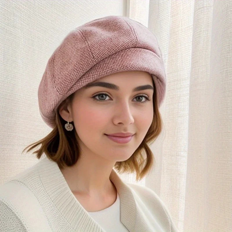 Simple womens wool beret elegant womens winter womens cotton hat plain retro octagonal casual autumn hat 241007