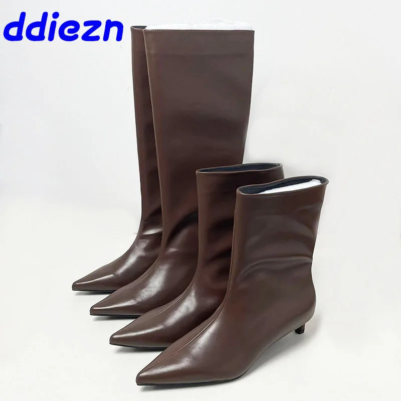 Brown Shoes Womens Skating Boots Knee Boots Womens High Boots Fashion Pointed Toe Womens Ankle Western Boots Low Boots 241007