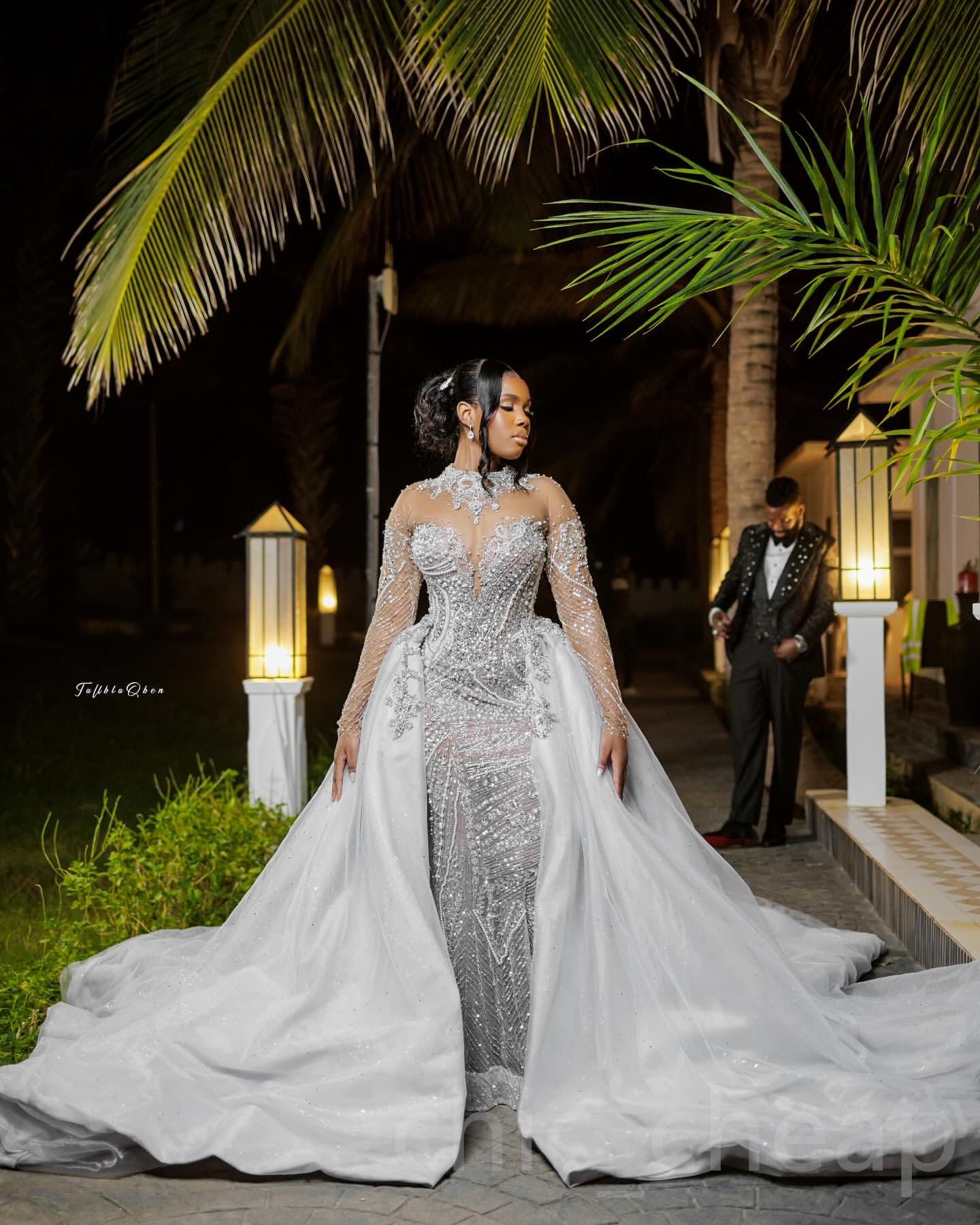 2024 Arabic Aso Ebi Plus Size Off White Illusion Mermaid Wedding Dresses Full Sleeves Sequined Lace Rhinestones Vintage Elegant Bridal Gowns Dress ZJ6