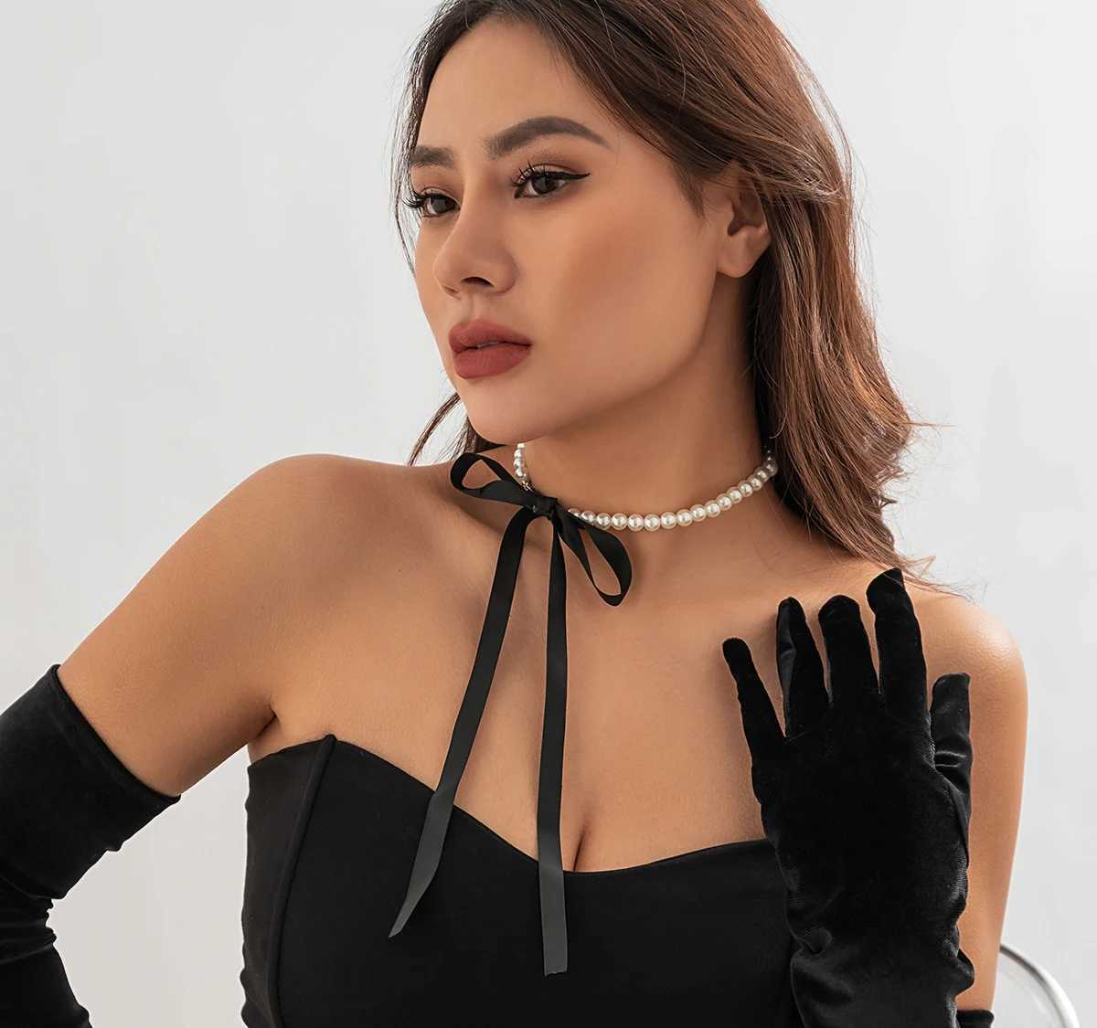 Wedding Party White Imitation Pearl Necklace Fashion Bow Tie Long Ribbon Necklace Personality Simple Jewelry Women Beach VacatioX241009