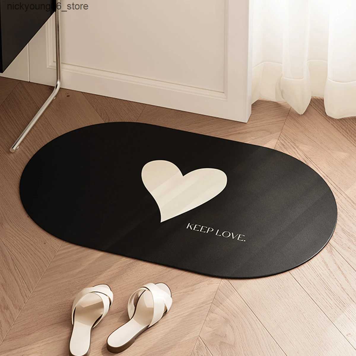 Non-Slip Bath Mats Love Door Mat Super Absorbent Bathroom Anti Slip Mat Quick Drying Diatomaceous Mud Floor Mat Household Shower Mats Kitchen Rugs L24