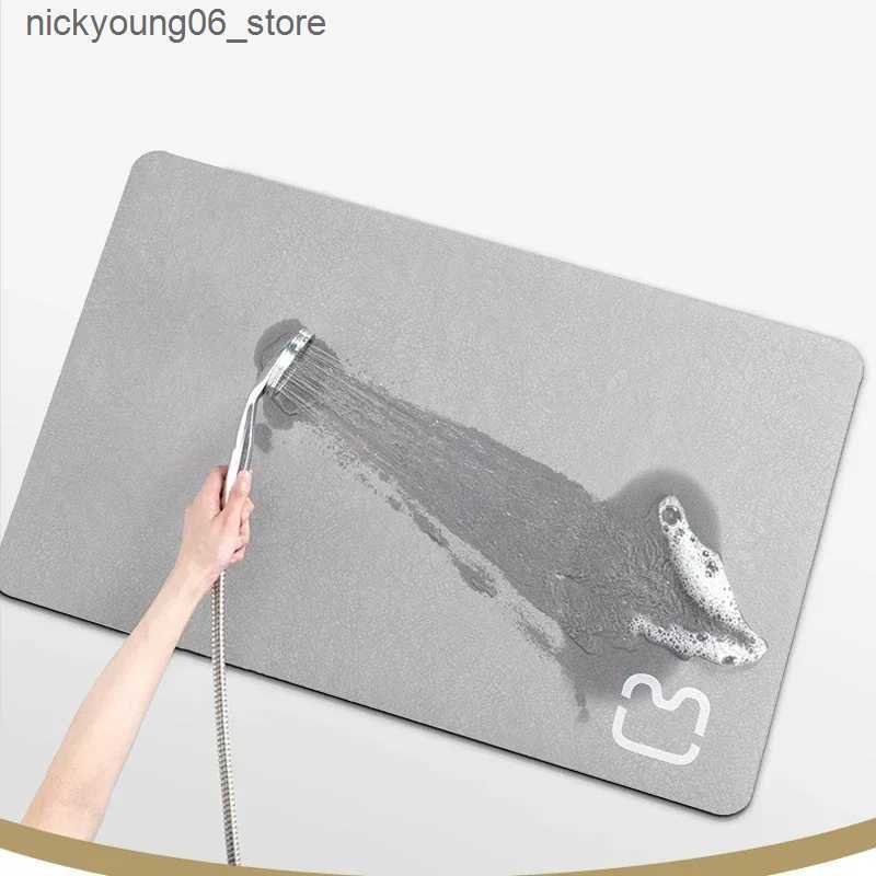 Non-Slip Bath Mats 2023 Upgrade Bathroom Absorbent Mat for Bath Floor Door Rug Rectangle Carpet Quick Drying Shower Bathtub Absorbent Mat L240910