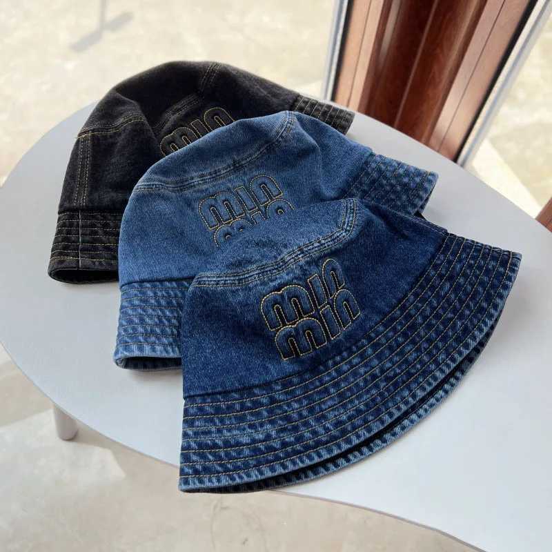 Wide Brim Hats Bucket Fashion letter bucket hat womens denim cloth Panama fisherman mens outdoor cork reversible hip-hop sun cotton Gorros Bob H241010