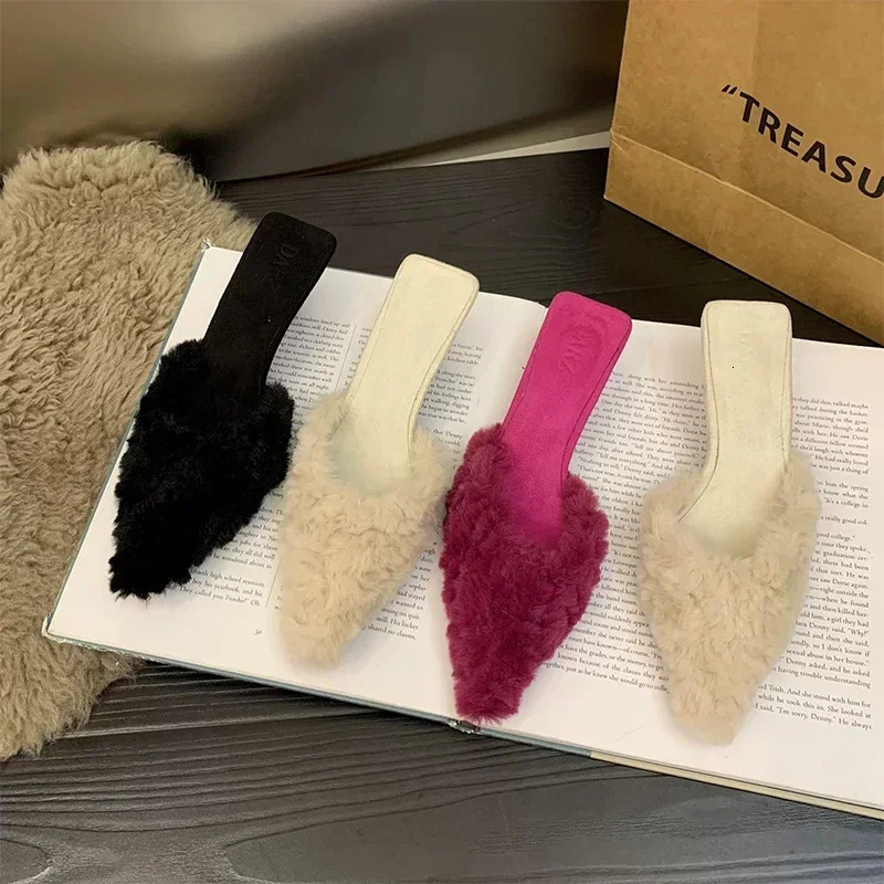 Women Fur Slippers Warm Mules Shoes Casual Mid Heels Boots Pointed Toe Plush Slingback Flip Flops Cotton Boots 240927