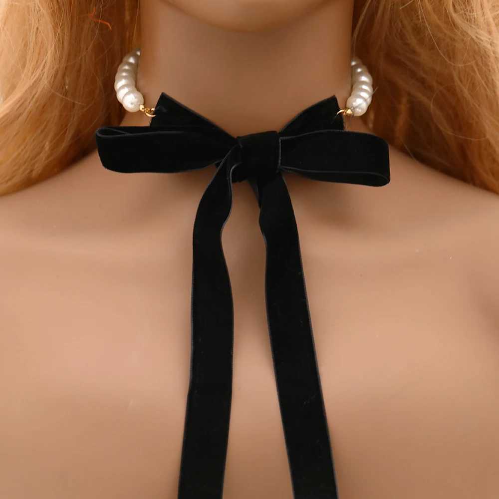 Punk Long Wide Black Velvet Ribbon Choker Bow Tie Simulated Pearl Beads Charm Collar Necklace Gothic Jewelry New Year GiftsX241009