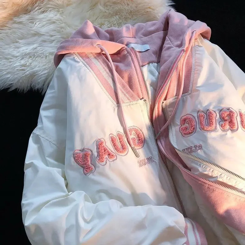 Womens comfortable warm jacket fake two piece thick womens loose retro hooded baseball jacket oversized winter cotton jacket 241009