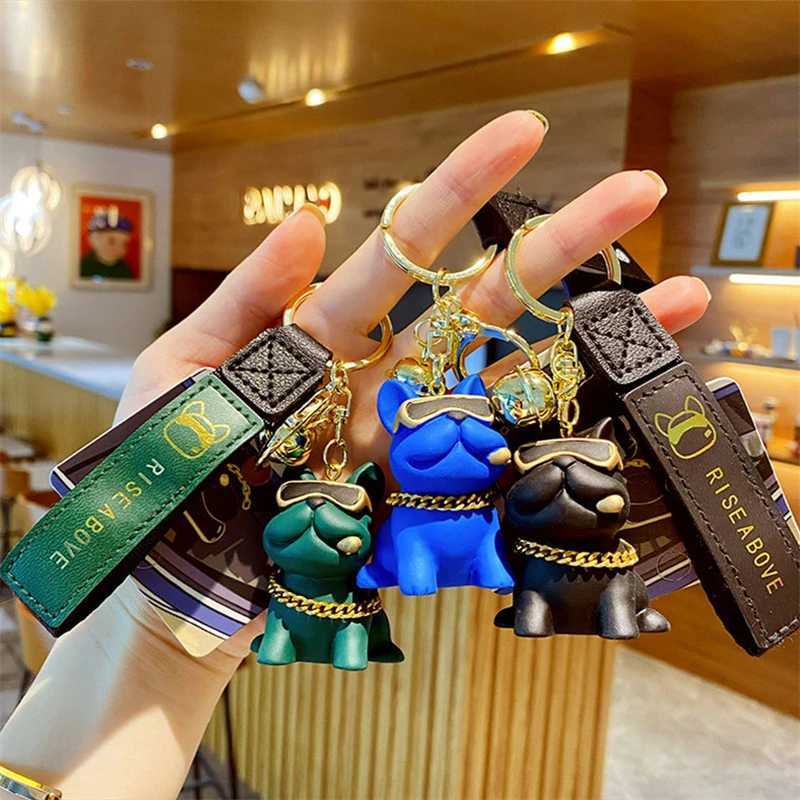 Keychains Lanyards Cute Dog Bulldog Keychain Bag Pendant Resin Battle French Keychain Colorful Car Anime Keychain Female Pavilion Jewelry Gift J241010