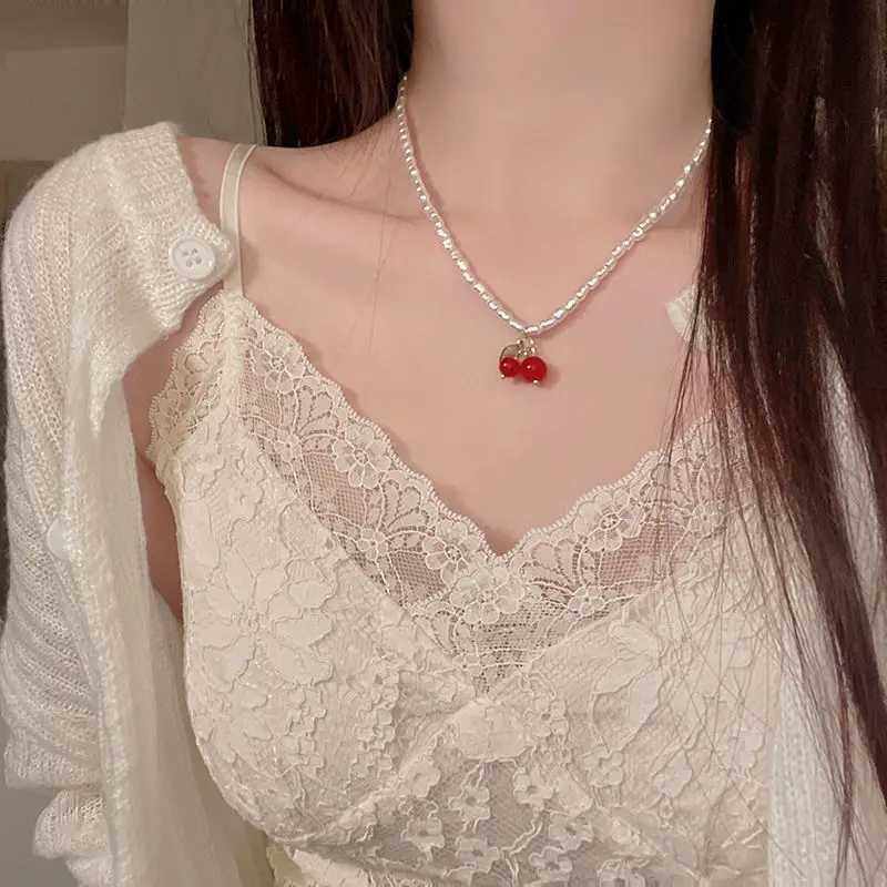 Kiss Jewelry Kpop Summer Red Cherry Leaf Pendant Pearl Beaded Necklace for Women Y2K Korean Fashion Sweet Choker 2023 TrendyX241009