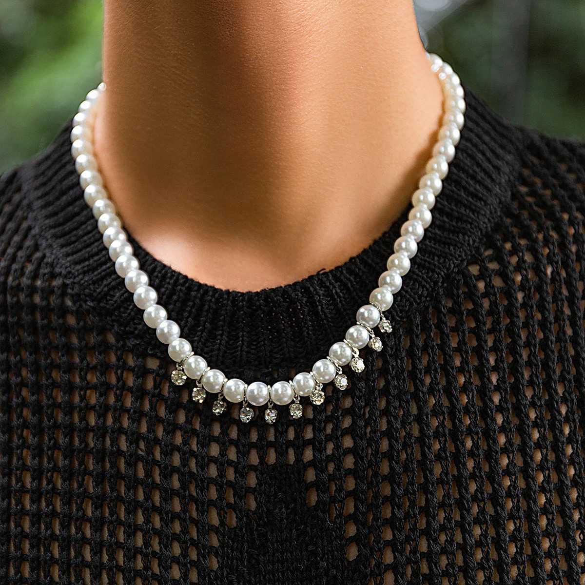Imitation Pearl Beads with Shiny Rhinestones Choker Necklace for Men Trendy White Beaded Chains Collar 2023 Fashion Neck JewelryX241009