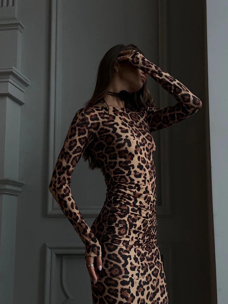CNYISHE Leopard Bodycon Sheath Sexy Club Women Dresses Long Sleeve O Neck Outfits Fashion Bodycon Slim Female Vestidos Robes 241010