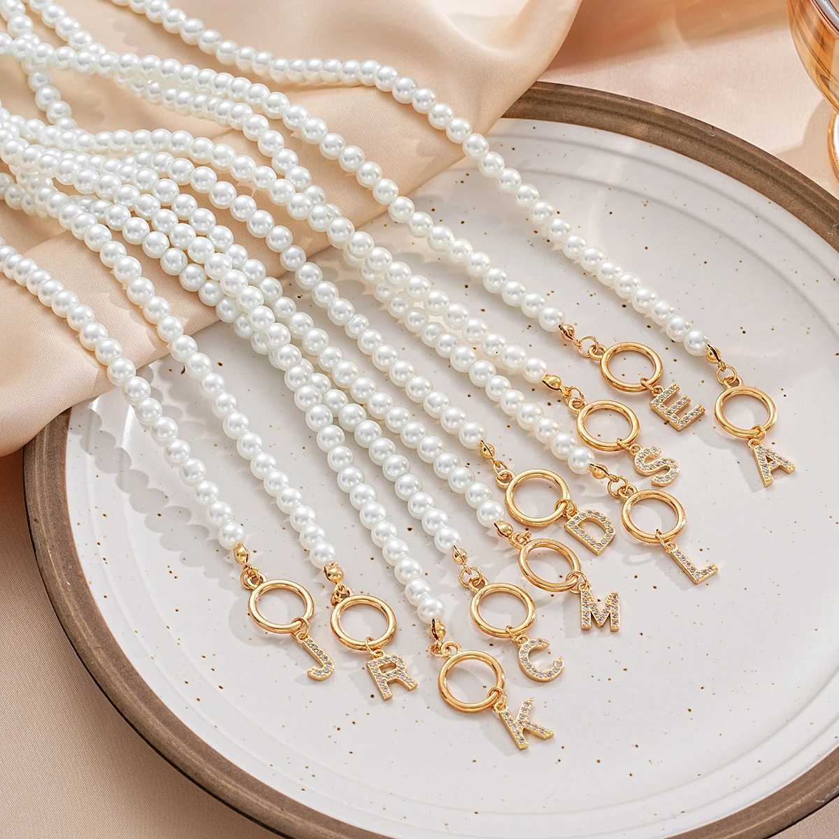 Fashion A- Z Letters Necklaces for Women Gold Color Initial Pendant Pearl Chain English Letter Neckalces Jewelry Alphabet GiftsX241009