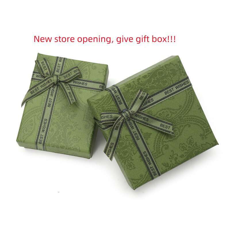 Y2k designer necklace sweet and cool white button necklace with retro and niche design high-end and exquisite collarbone chain light luxury necklace t