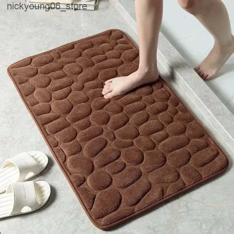 Non-Slip Bath Mats Cobblestone Emed Absorbent Bath Mat Thicken Non-slip Mat Damp-proof Soft Foot Pad Shower Room Doormat Memory Foam Pad L240910