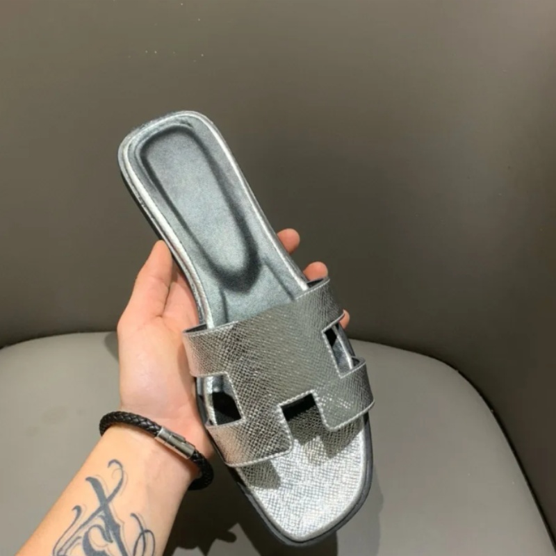 Designer Womens Slippers Flip Flops Genuine Leather Sandals Slipper Slides Shoes Ladies Shoe Summer Beach Girls Flat Heel Casual