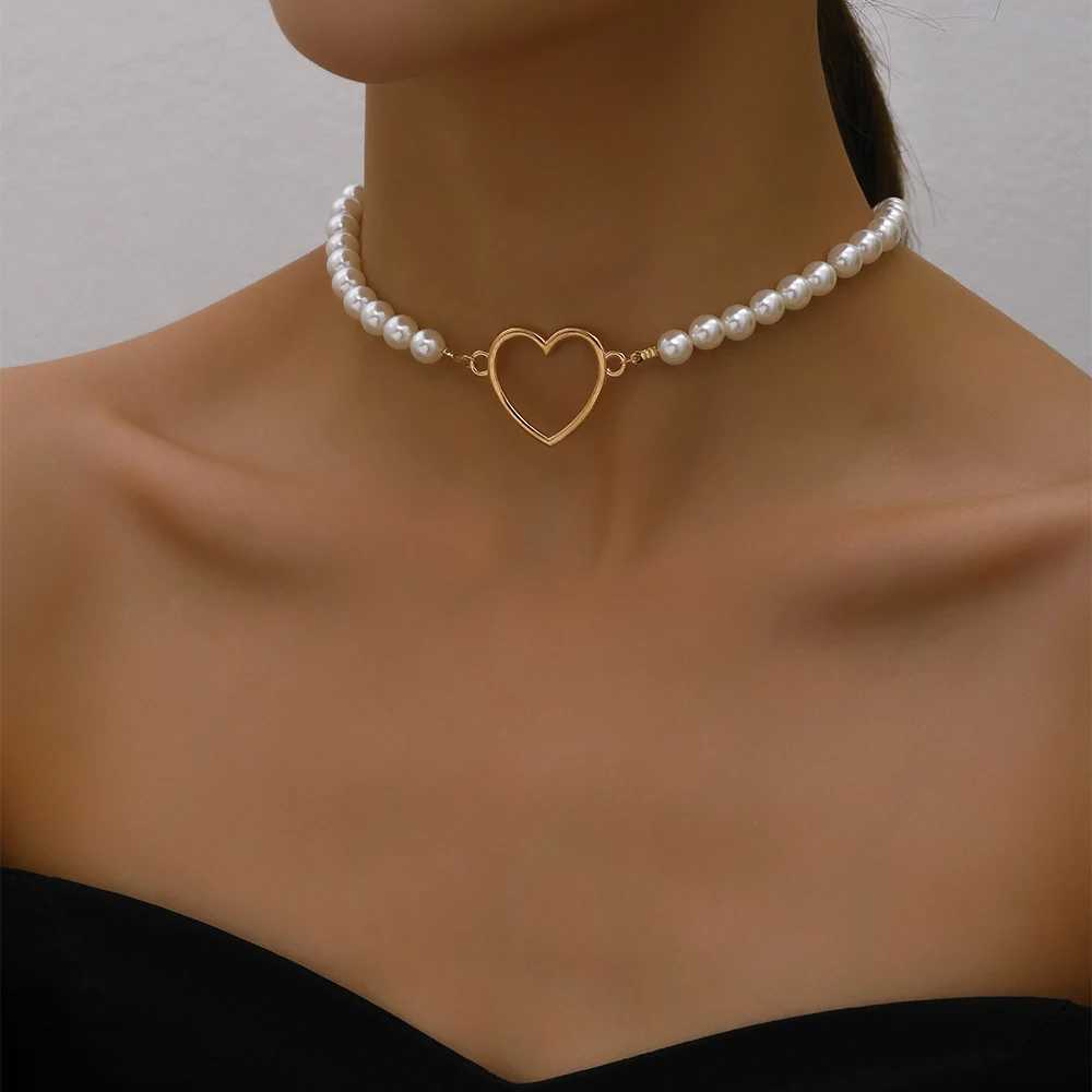 2023 Trend Exaggerated Jewelry Wedding Big Pearl Heart Pendant Necklace For Women Fashion Imitation Pearl Choker Necklace N384X241009