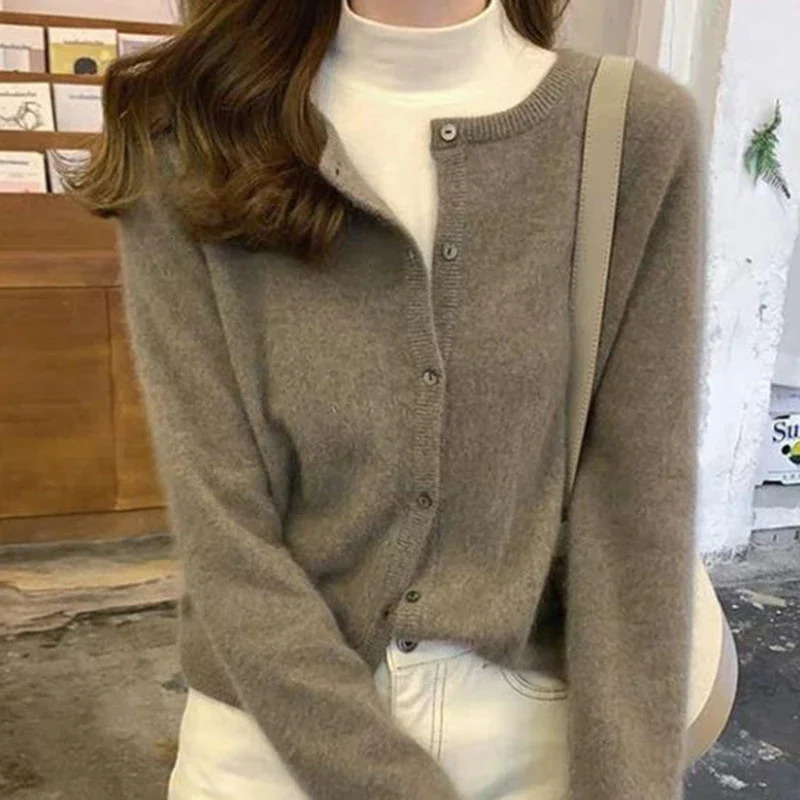 Fall Solid Color Knitted Cardigan Women Korean Single Breasted Long Sleeve Jumper Woman Round Neck All Match Sweater Outwear Top 241007