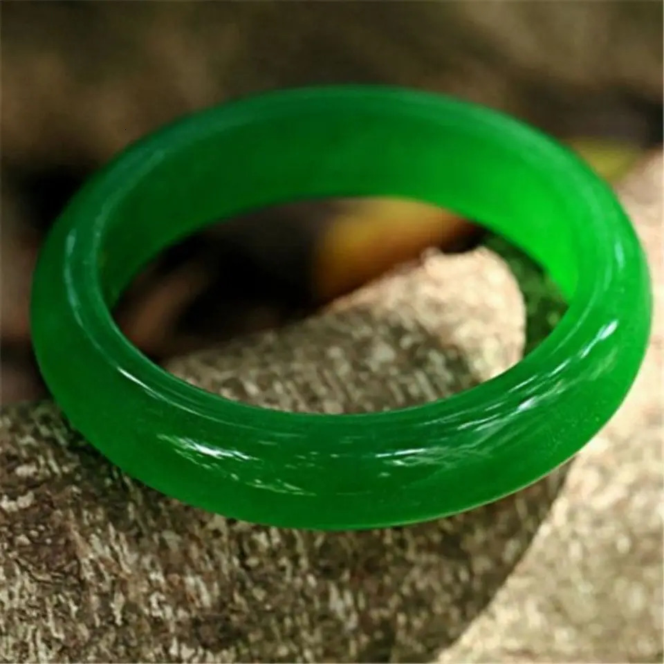 Real Jade Bracelet Natural Myanmar Jade 54mm-63mm Ice Green Bracelet Elegant Princess Bracelet Light Gift for Women 240929