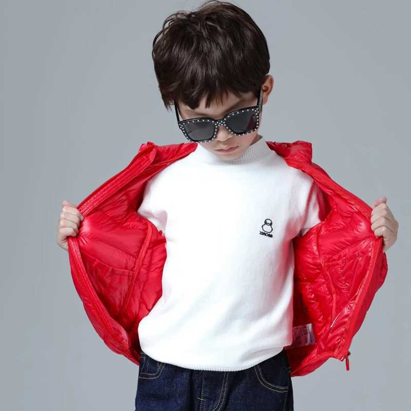 Down Coat 2024 New Duck Feather Fillers Ultra Light Boys Hooded Down Jacket Childrens Autumn and Winter Coat H241010